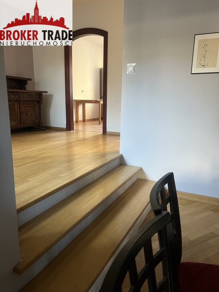 Dom Sprzedaż  Wesoła 5