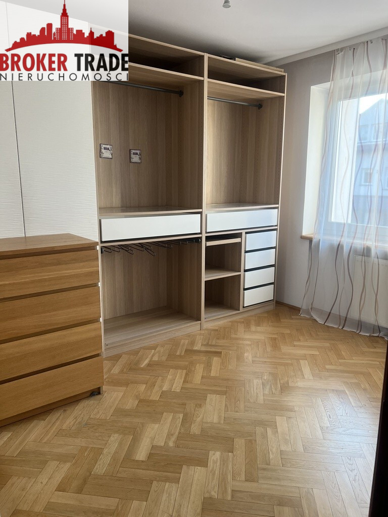 Dom Sprzedaż  Wesoła 9